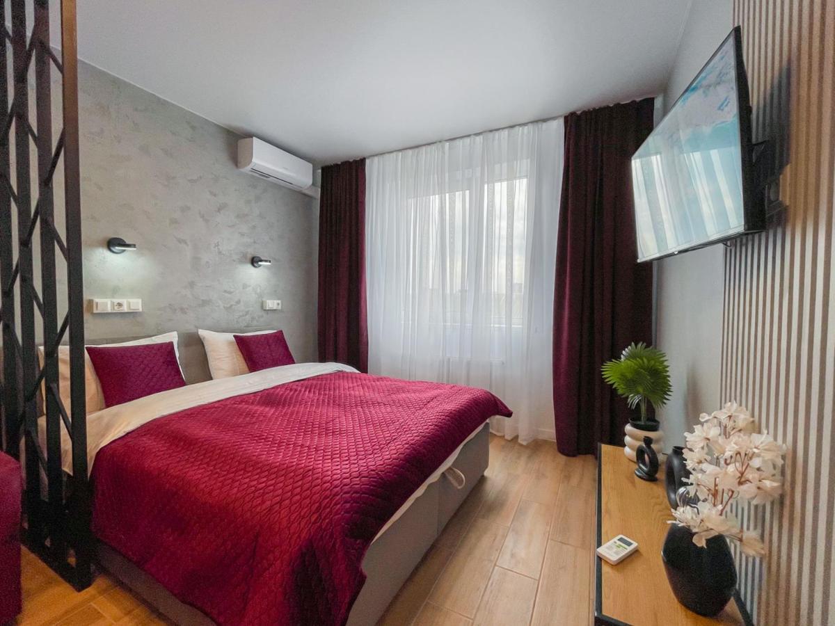 Myfreedom Апартаменти Метро Берестейська Kiew Exterior foto